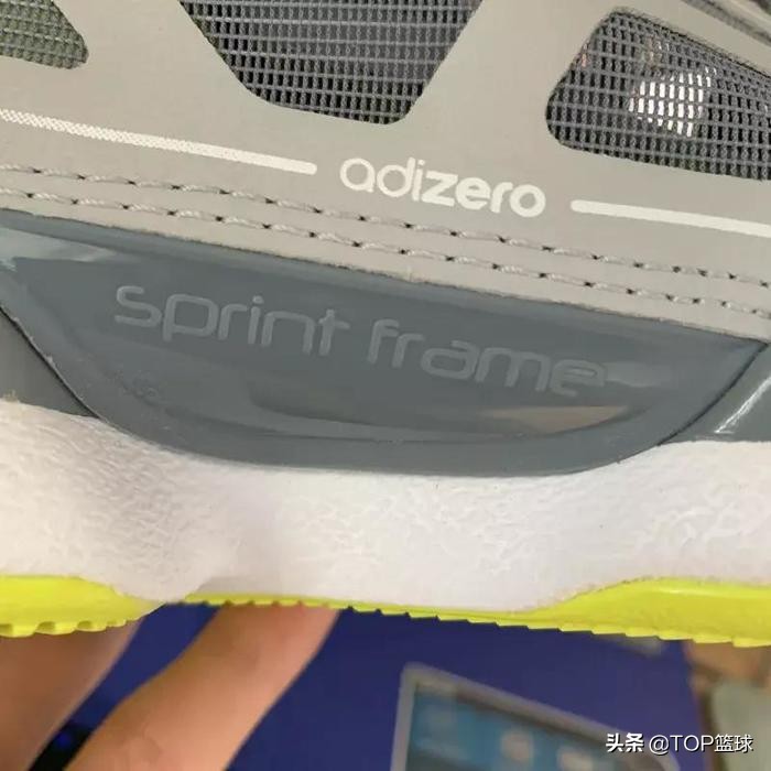 adizerocrazylight2篮球鞋,adizerocrazylight实战