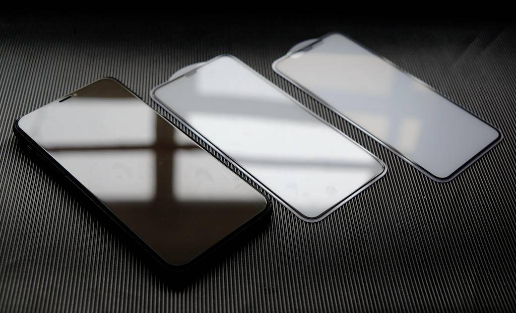 飞智性价比高,飞智高钢化膜推荐