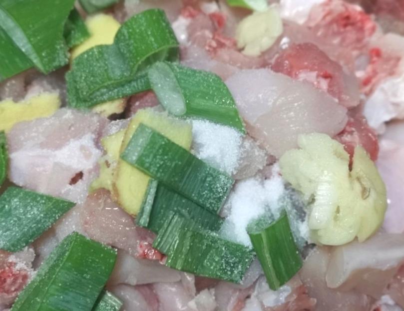 干锅兔怎么做最好吃,干锅兔的做法视频窍门