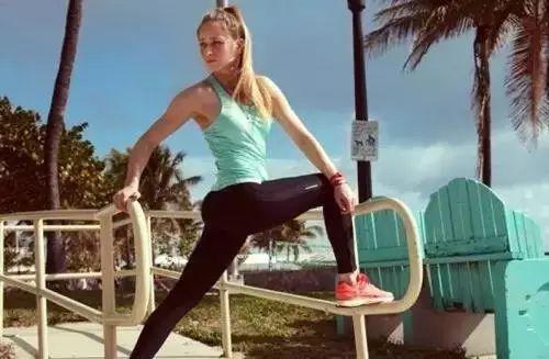 女生马甲线训练方法虐腹,帕梅拉虐腹马甲线三天见效