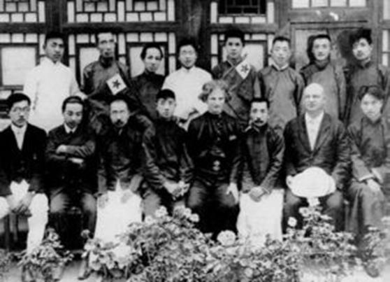 鲁迅：民国第一吃货，兄弟为何反目，还有那些不为人知的往事