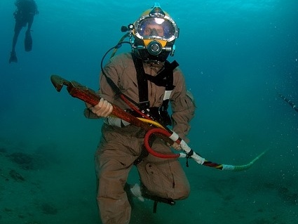 沉船打捞原理,沉船打捞费用组成明细