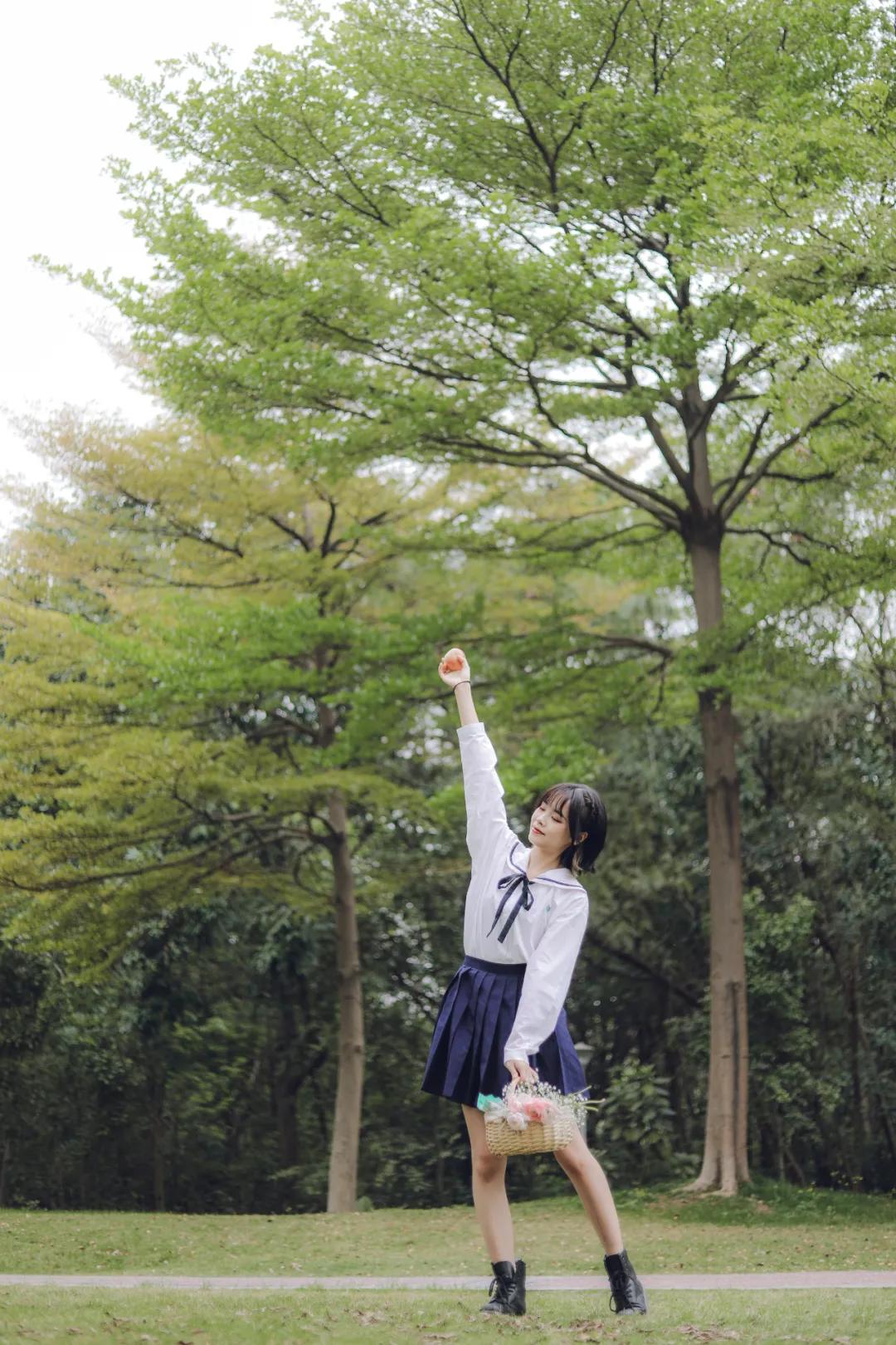 明治白桃乌龙雪糕盒装多少钱,明治雪糕最新款