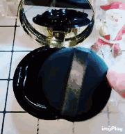 假冒香奈儿雅诗兰黛,国际大牌化妆品居然都是一个配方