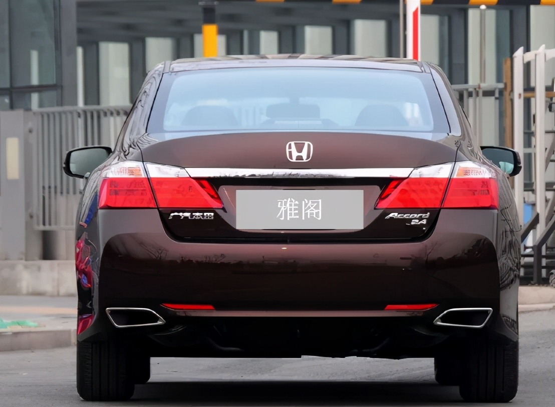 你觉得哪一代雅阁最好看,本田雅阁2.4最后一代