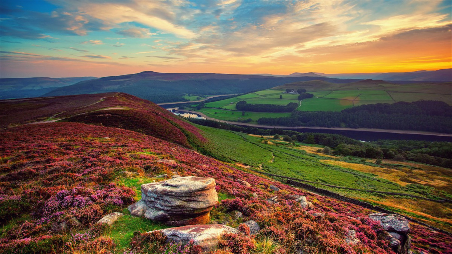 蓝色护眼壁纸唯美图片,最美的护眼桌面壁纸