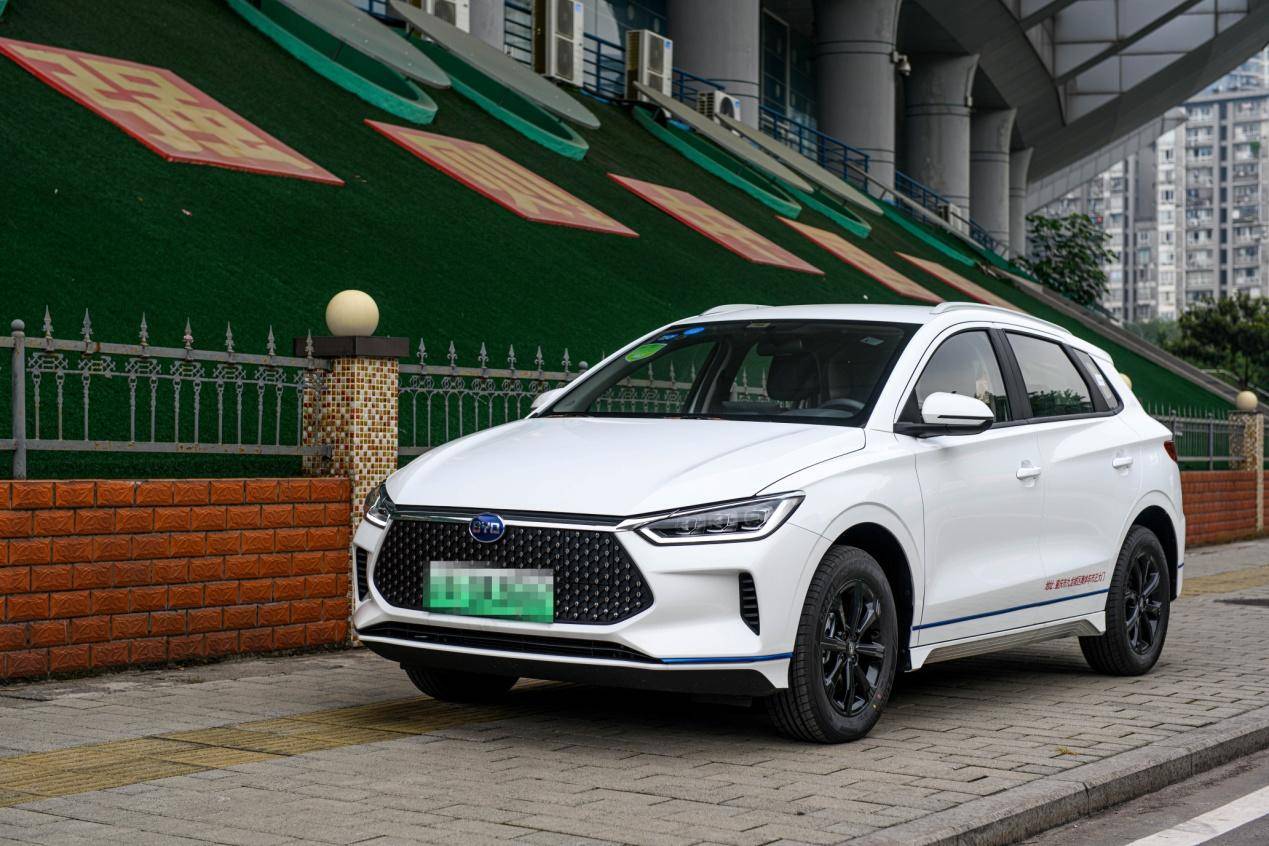 比起钻石我更喜欢水晶，我是e2女孩