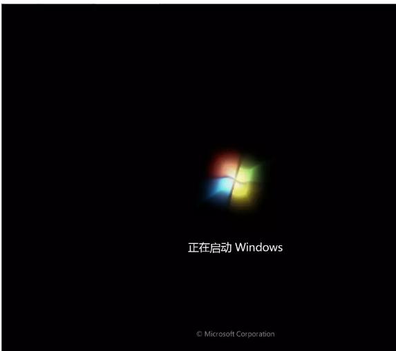 电脑系统崩溃了如何使用u盘,电脑系统崩溃怎么用u盘重装