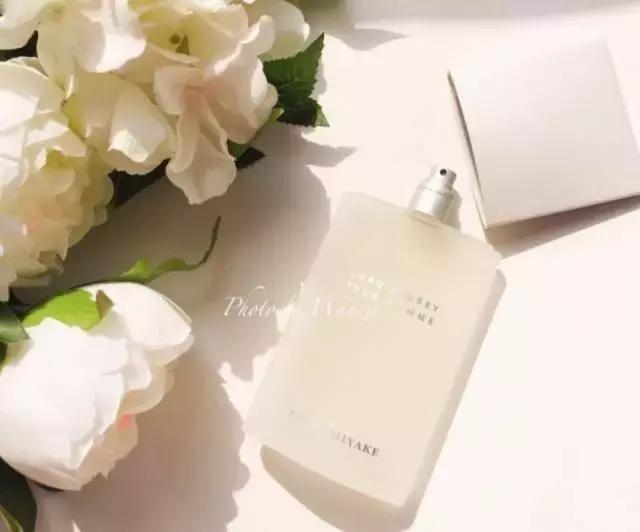 告诉你用哪款香水,喜欢大海的朋友