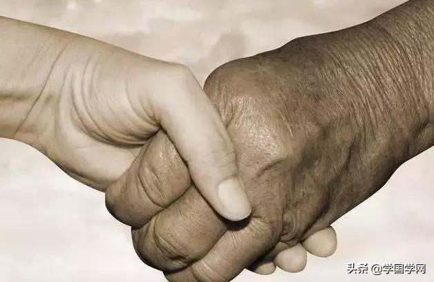 孝顺父母有28种方式建议收藏,人世间孝顺父母的两种方式