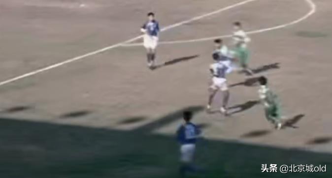 北京国安球迷现场助威最后的胜利,北京国安老工体最后一战