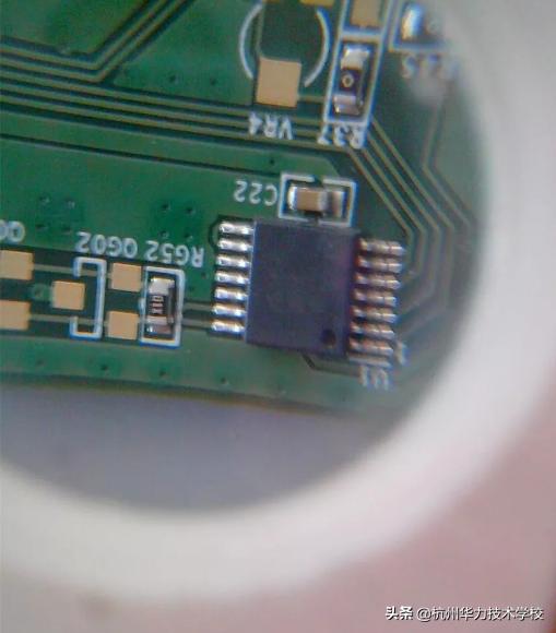 三星电视la40b530p7r拆机教程,三星la46b530p7r电源板维修