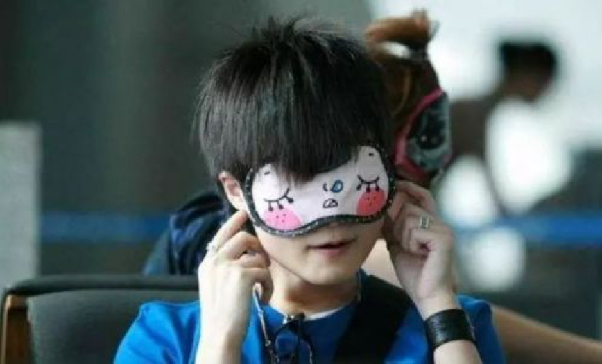 小米护眼神器哪个好 (小米的防蓝光护眼镜)