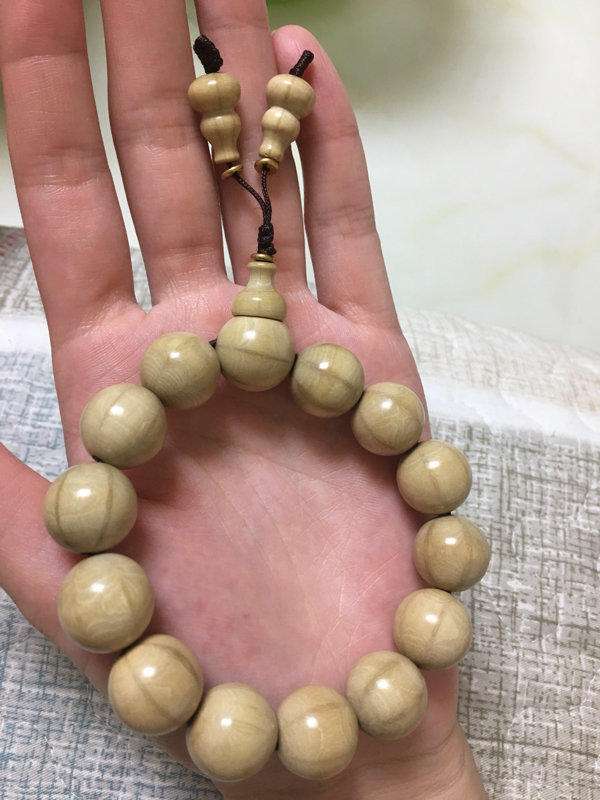 文玩木头手串种类及图片,木质手串文玩香气排行榜
