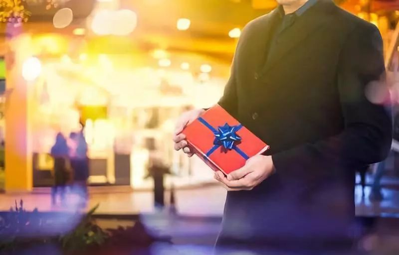 高端送礼和低段位送礼,送礼超实用指南