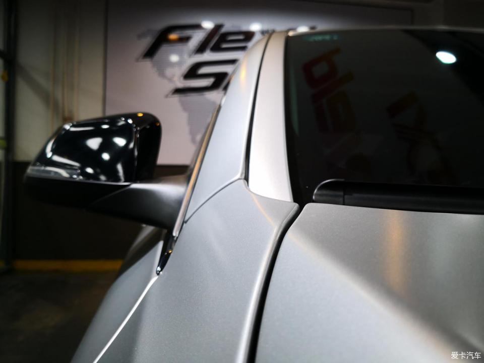 宝马5系贴膜改色罗曼尼红双拼,宝马5系贴膜改色