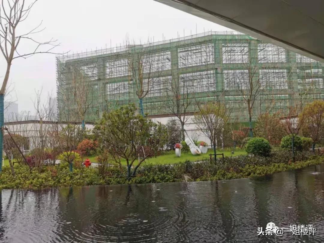 豪横！8条地铁线！万达、腾讯、山姆、永旺这个区域今年要爆了