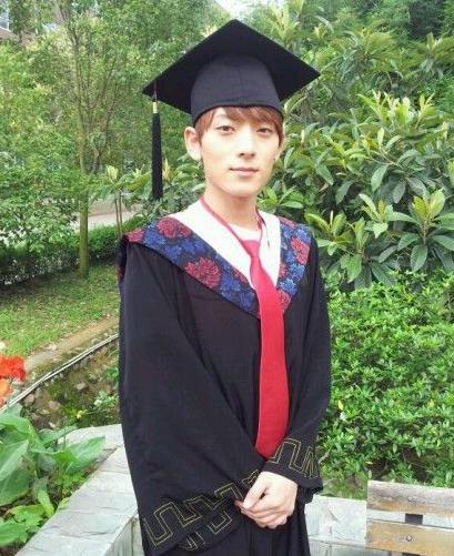 陈翔生平经历,陈翔成长史