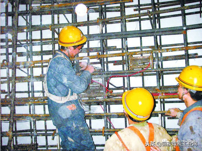 千米深大立井建设的难点如何突破？