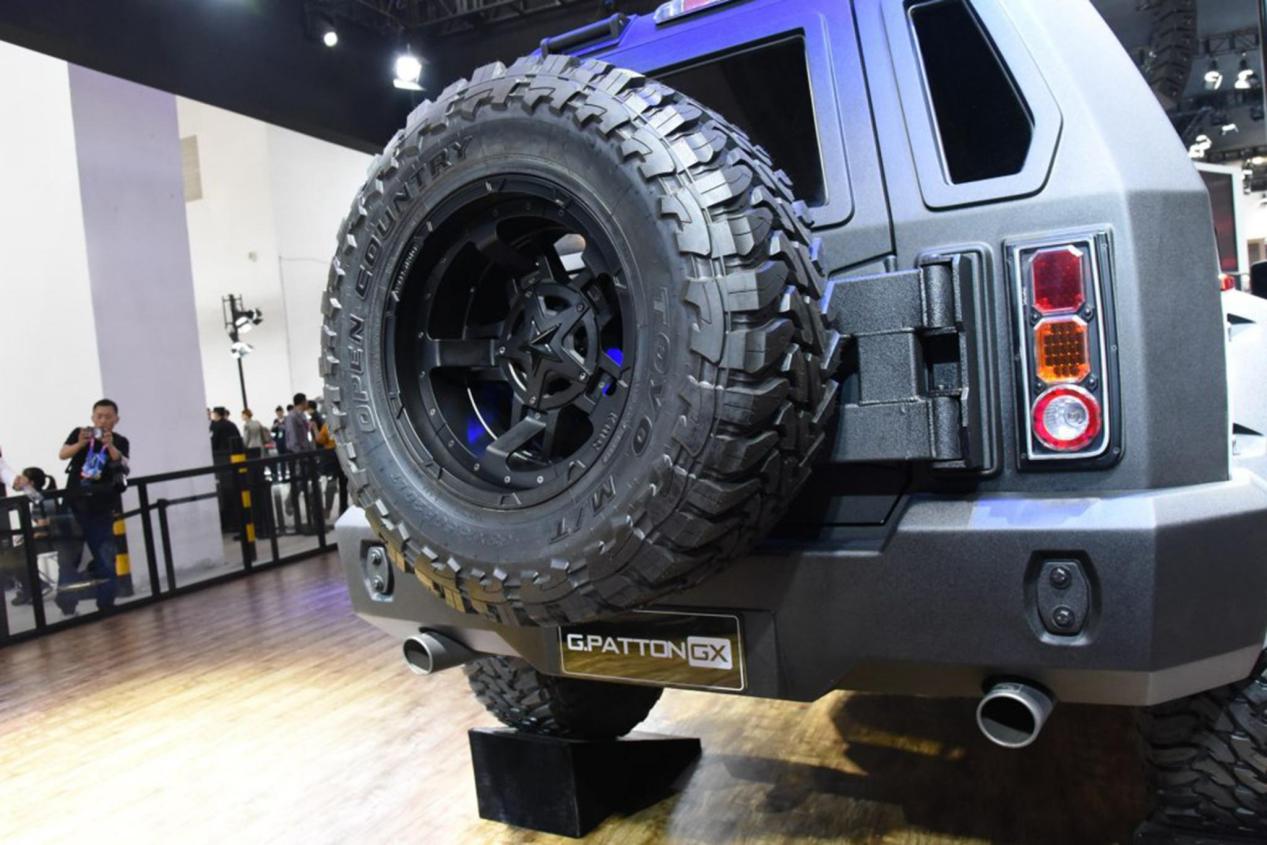 怪兽乔治巴顿越野车,可以越野的乔治巴顿