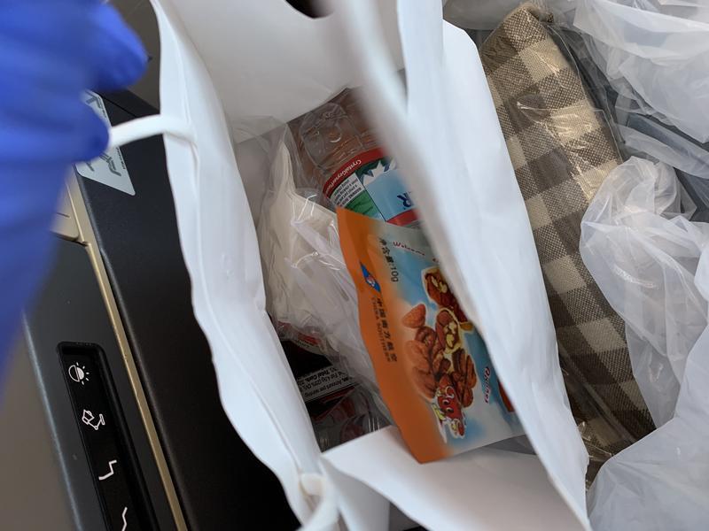 终于！经历了约30小时，这位深圳女留学生从纽约飞回了深圳