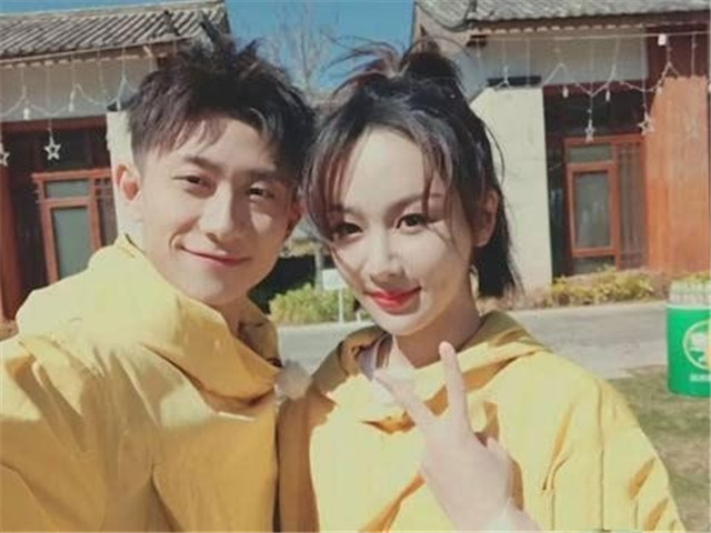 张一山发微博为杨紫庆生,张一山发微博给杨紫庆生评论区