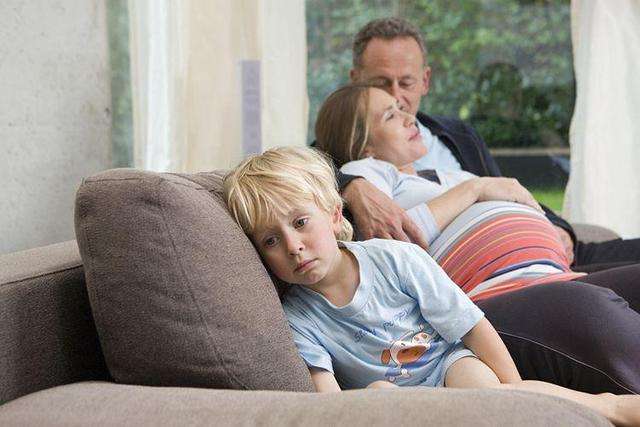 二胎生后如何对待大宝,二胎快出生了大宝怎么办