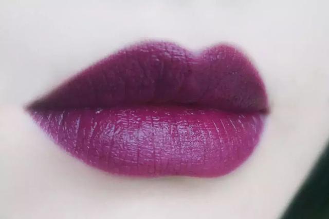 买到不合适自己的口红怎么办,买到不喜欢的口红怎么退货