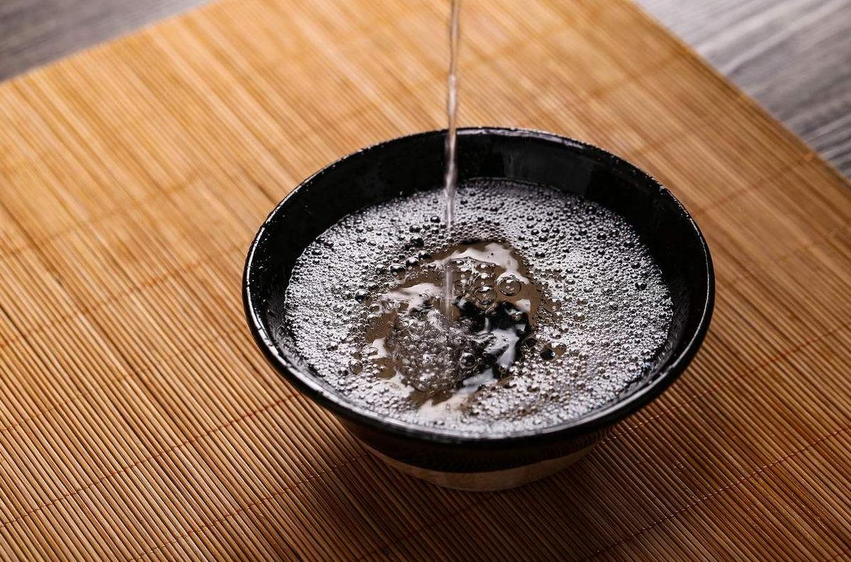 河北白瓶酒号称茅台,河北小白酒