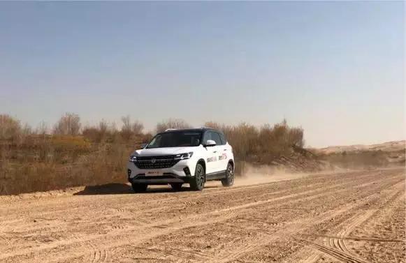 紧凑型suv东风风行t5如此走心,全新风行t5马赫版跑高速