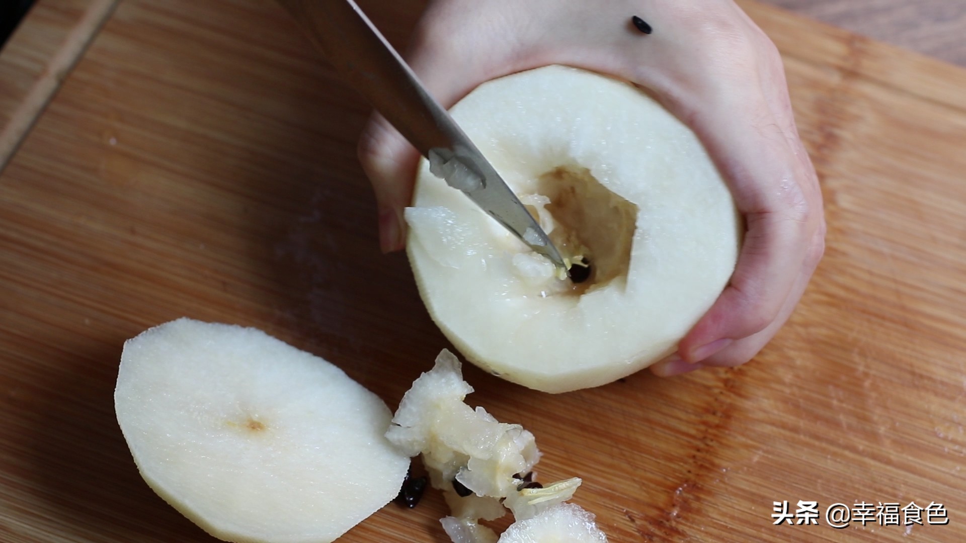 不用锅的冰糖雪梨怎么做,煮冰糖雪梨的正确做法视频