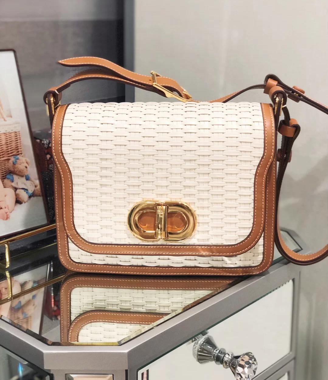 女人必须有的小众名牌包,小众品牌有质感的千元包