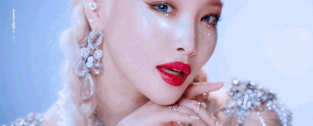 被喷整容,凭实力逆袭为泫雅宣美接班人:我能被记住,绝不是穷哈