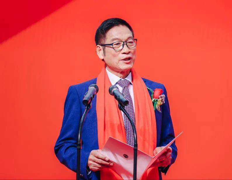 神秘富豪1200亿美元,台湾神秘富豪