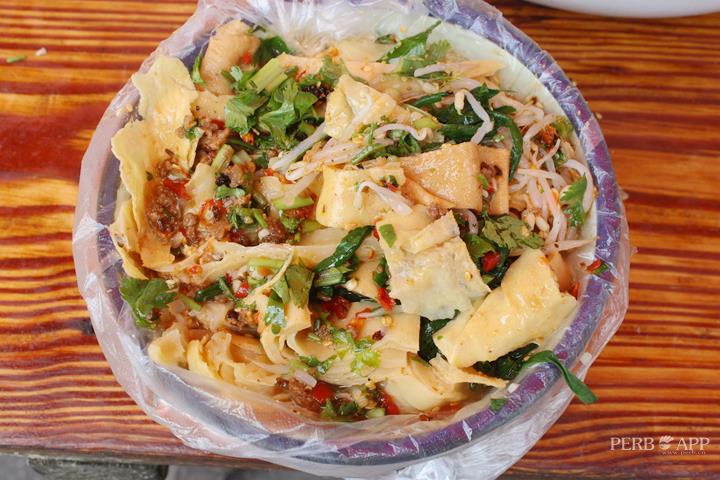 三代人做好一碗锅巴粉,景东老中青的味蕾记忆都在它身上