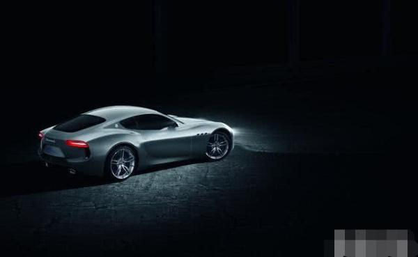 全款买车不在4s店可以买商业险吗,全款买车不在4s店上牌会怎样