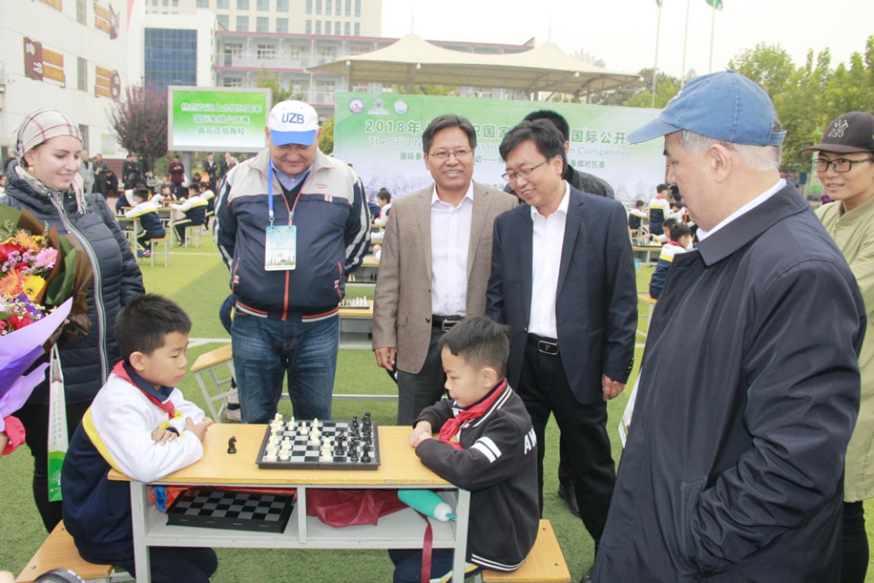 邢台马路街小学2016届,邢台市马路街小学素质