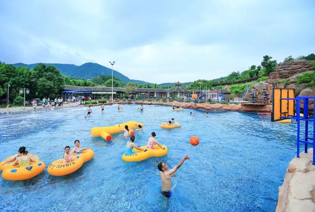 来就送​“温泉券”！连城天一温泉金秋博饼宴