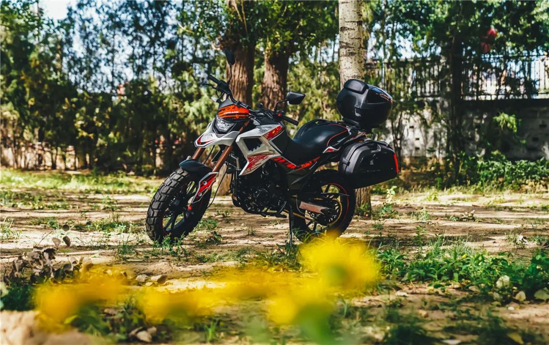 1万出头拉力车推荐,2021款银钢铁拳250评测视频