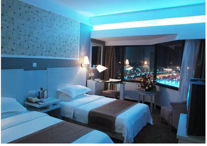 酒店细思极恐灵异事件,酒店遇到的灵异事