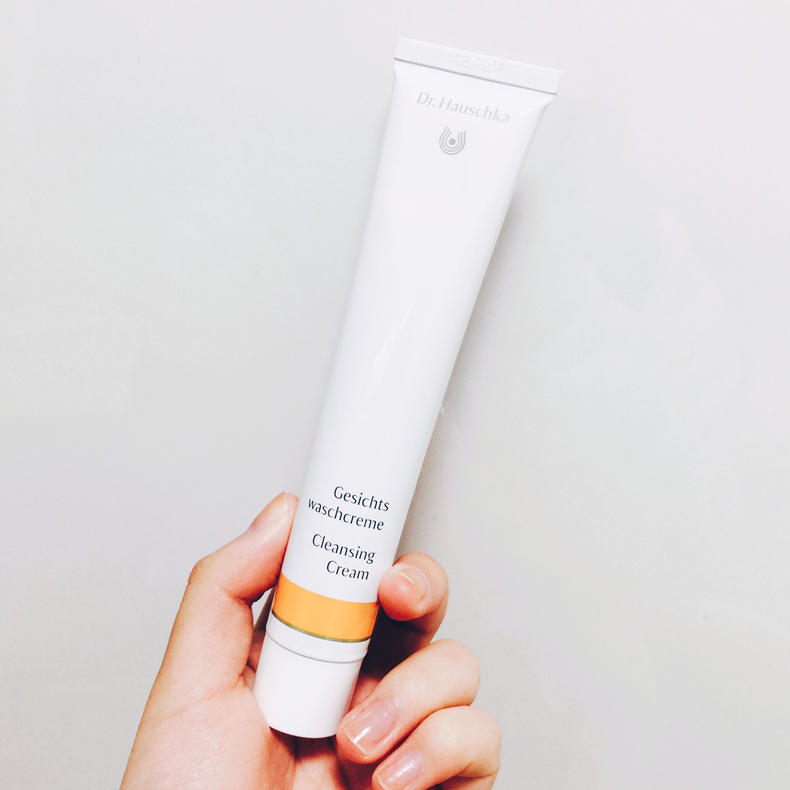 洗面奶学问大,洗面奶重要还是护肤重要