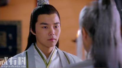 他发誓时赌了个牙疼咒,下山后逆天而为,最后誓言应验了