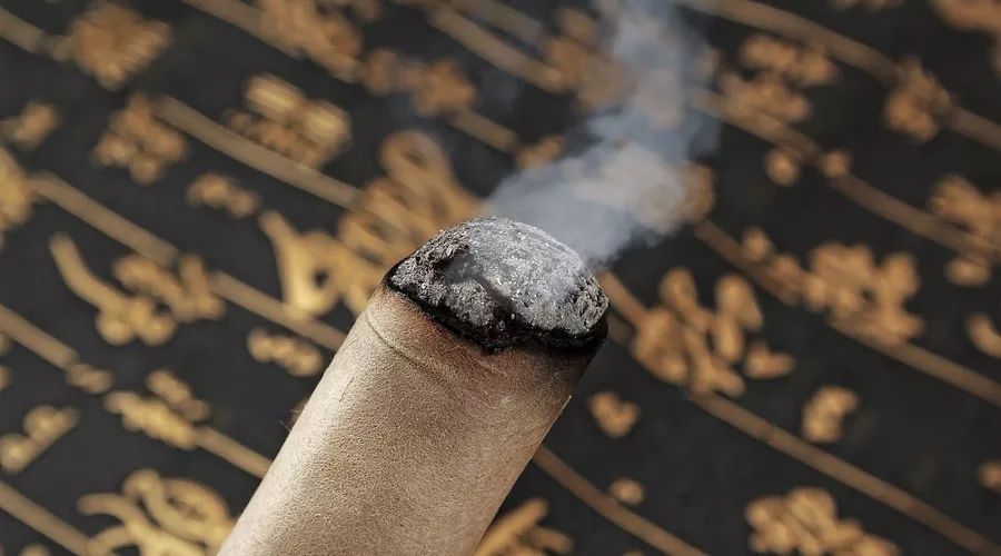 艾灸后皮肤发痒是什么原因,艾灸后皮肤发痒怎么解决