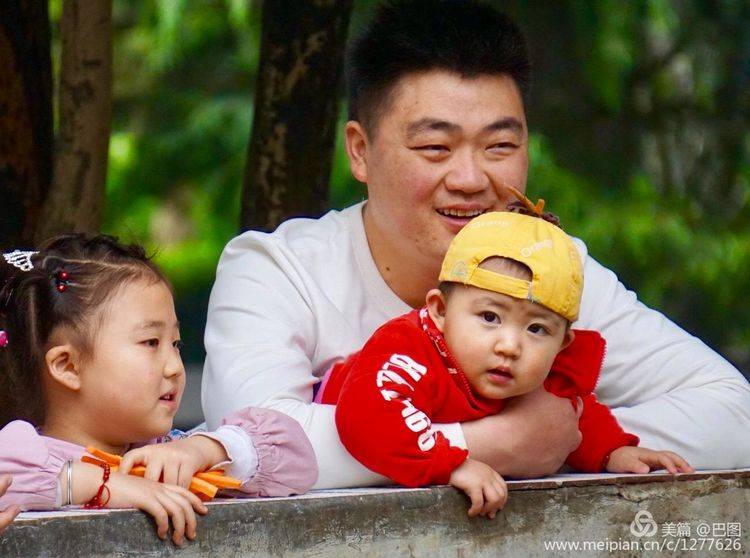 2019年“六一”节，洛阳巴图老师百幅儿童摄影图片