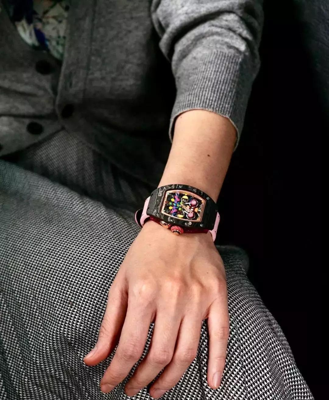 稀奇古怪手表,腕表盘点六款烂大街的手表