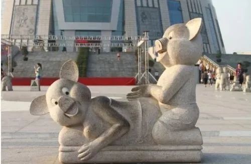 有感觉的雕塑,带你感受一下不一样的雕塑