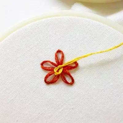 刺绣教程4种简单的小花图案,精美的立体花朵刺绣教程