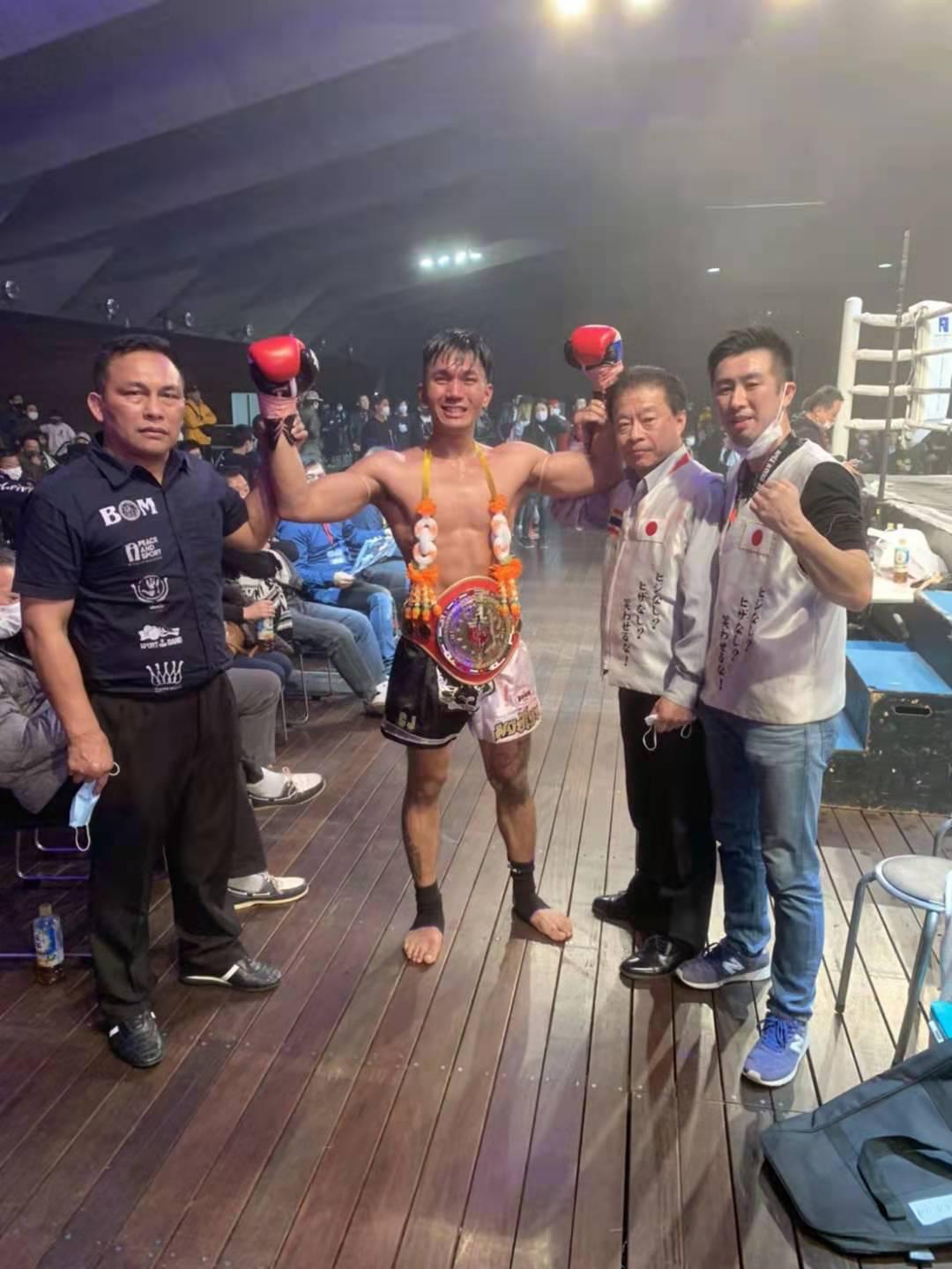 泰拳金腰带得主,金腰带得主