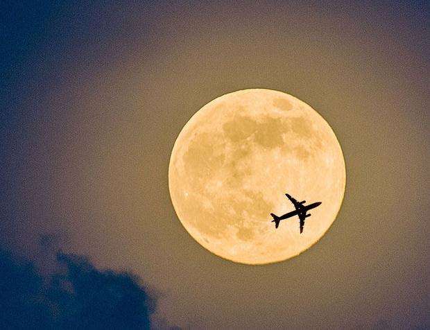 说说太阳和月球对地球的影响,如果月球消失了会对地球什么影响