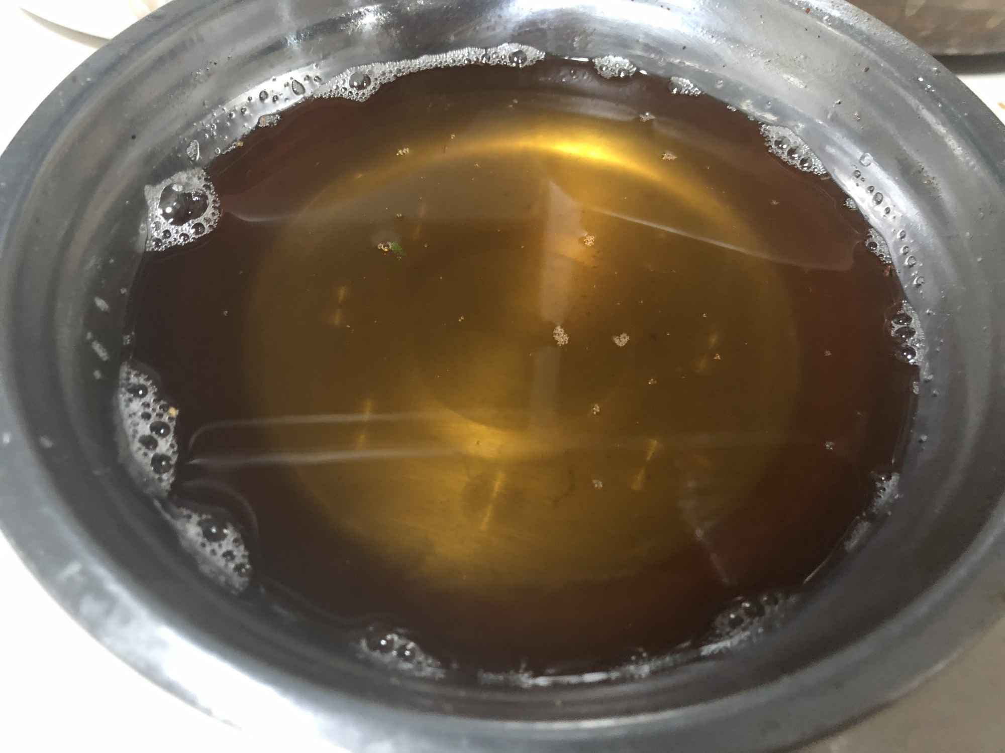 炸过东西的油别倒掉教你一个诀窍,炸过的油怎么变清小窍门